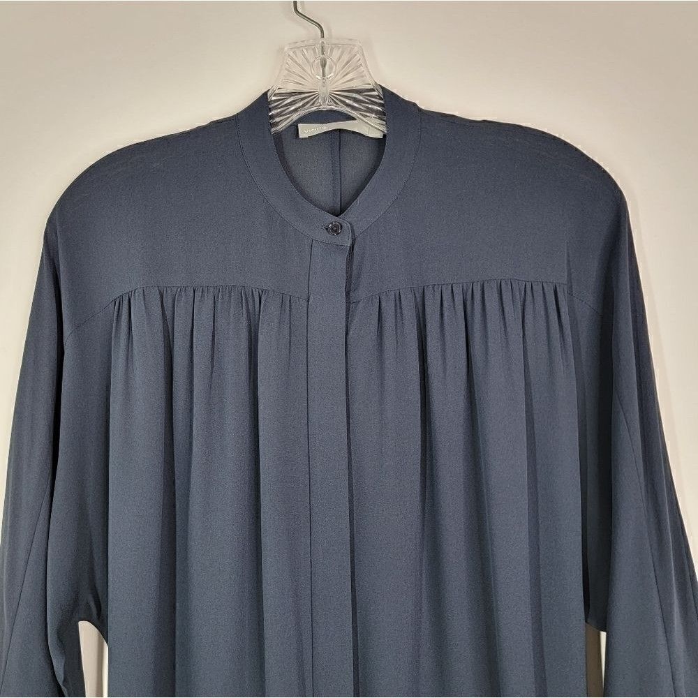 VINCE Silk Shirred Belted Shirtdress Coastal Blue Size Small - Picture 4 of 13